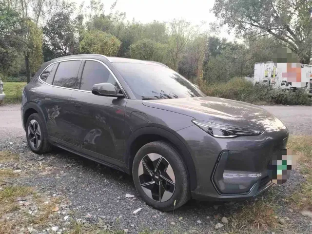 Geely Galaxy E5 — Фото автомобиля 2