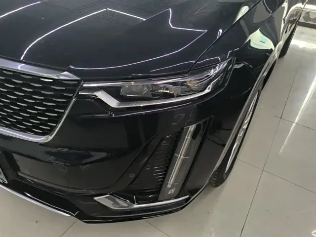 Cadillac XT6 — Фото автомобиля 23