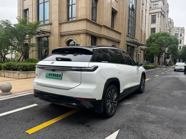 Nio ES7 — Фото автомобиля 11