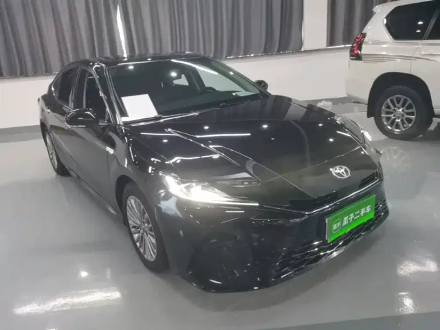 Toyota Camry — Фото автомобиля 21