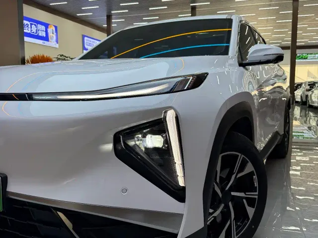 Geely Galaxy L7 — Фото автомобиля 8