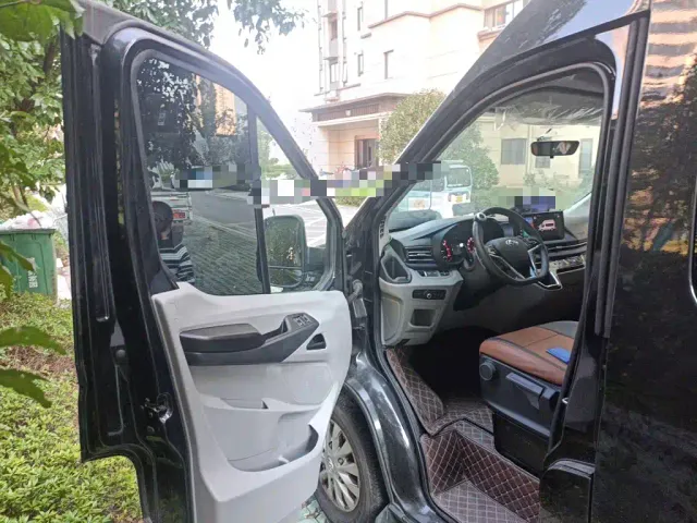 Maxus Xintu V90 — Фото автомобиля 13