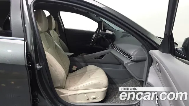 Hyundai Avante CN7 — Фото автомобиля 11
