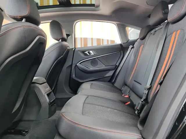 BMW 2 Series — Фото автомобиля 7