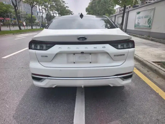 Ford Mondeo 2022 Facelift EcoBoost 245 Luxury — Фото автомобиля 5