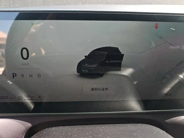 Leapmotor C10 — Фото автомобиля 14