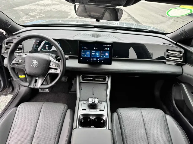 BYD Qin L — Фото автомобиля 5