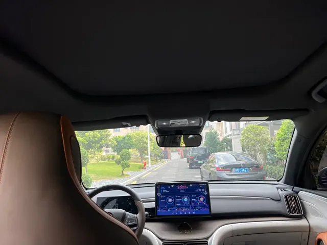 BYD Song Pro — Фото автомобиля 12
