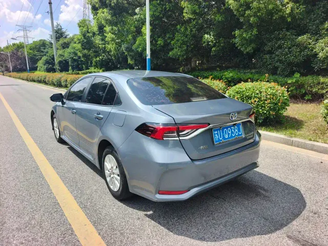 Toyota Corolla — Фото автомобиля 6