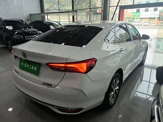 Buick Verano — Фото автомобиля 6