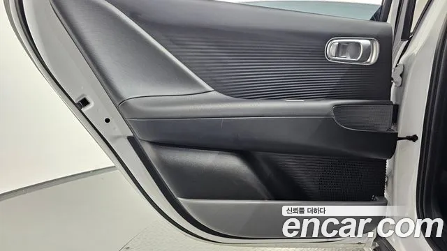 Hyundai Ioniq 6 — Фото автомобиля 14