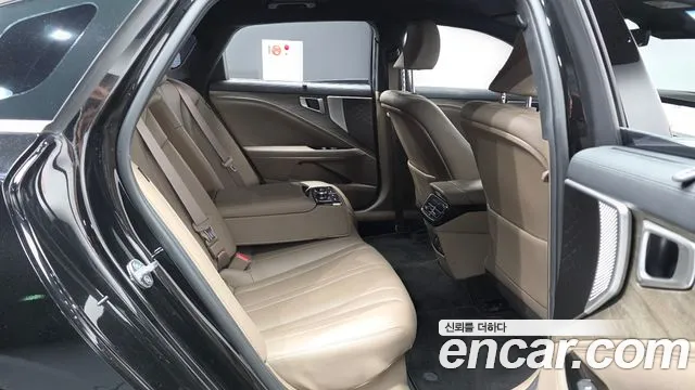 Kia K8 Hybrid — Фото автомобиля 12
