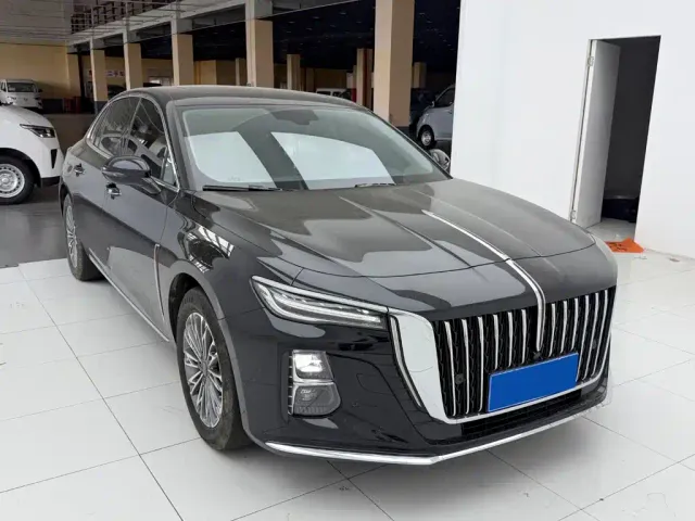 Hongqi H5 — Фото автомобиля 3