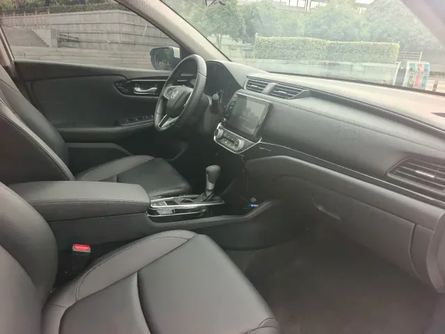 Honda Crider — Фото автомобиля 9