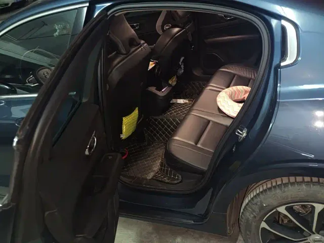 Volvo Volvo S60 2022 B4 Smart Comfort Luxury Edition — Фото автомобиля 18