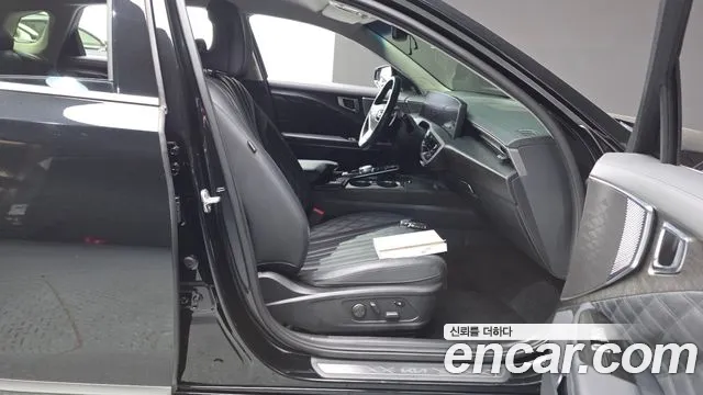 Kia K8 2.5 Бензин 2WD — Фото автомобиля 26