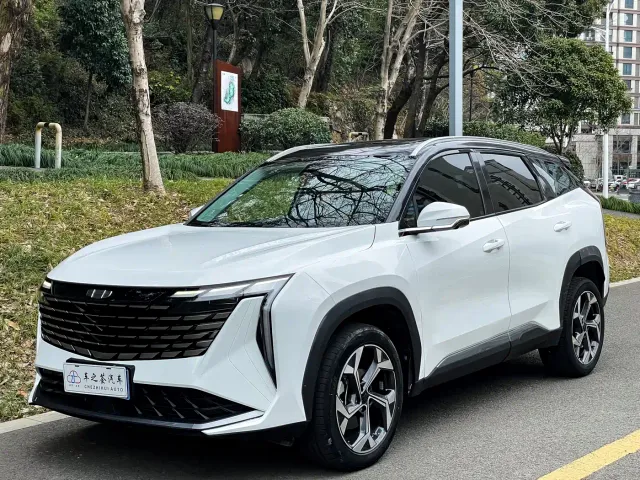 Geely Boyue L — Фото автомобиля 2