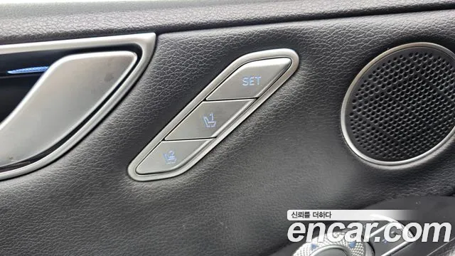 Genesis G80 Бензин 2.5 турбо AWD — Фото автомобиля 30