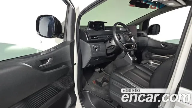 Hyundai Staria Staria Карго 5 мест — Фото автомобиля 10