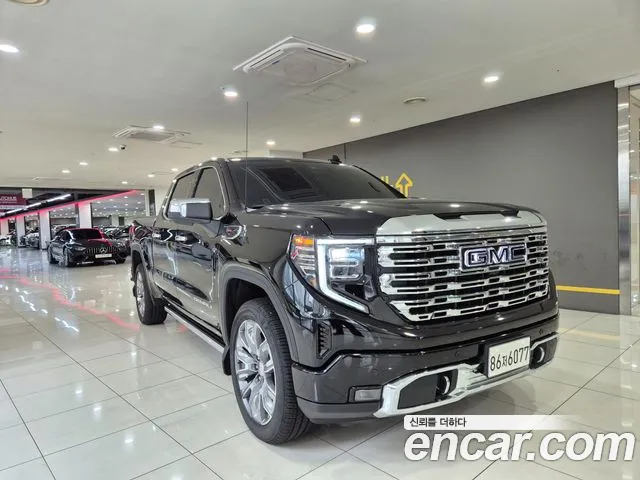 GMC Sierra — Фото автомобиля 2