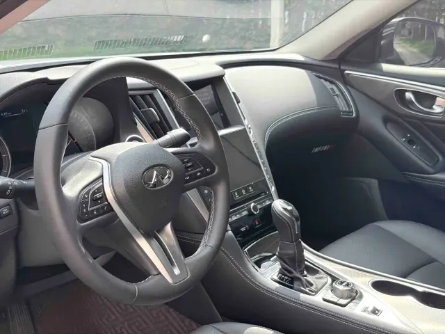 Infiniti Q50L — Фото автомобиля 5