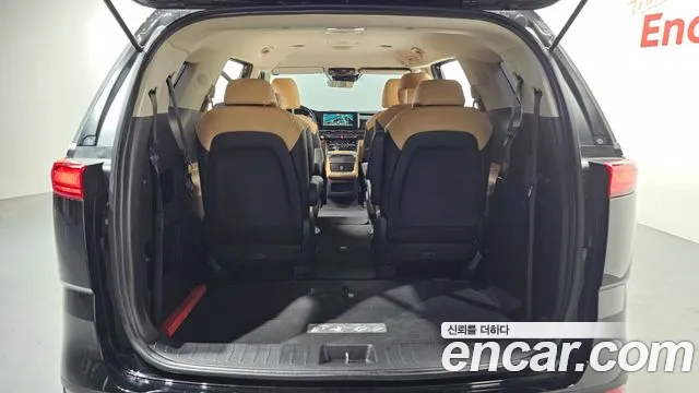 Kia Canival Carnival 4 поколение Дизель 9 мест Prestige — Фото автомобиля 20