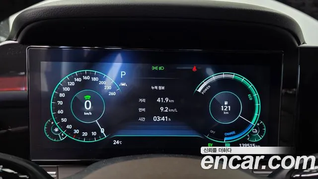 Hyundai Grandeur (New) Hybrid — Фото автомобиля 11