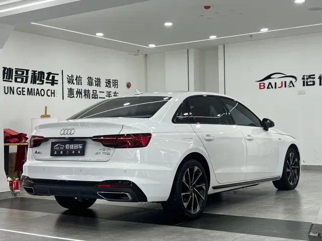 Audi A4L — Фото автомобиля 5