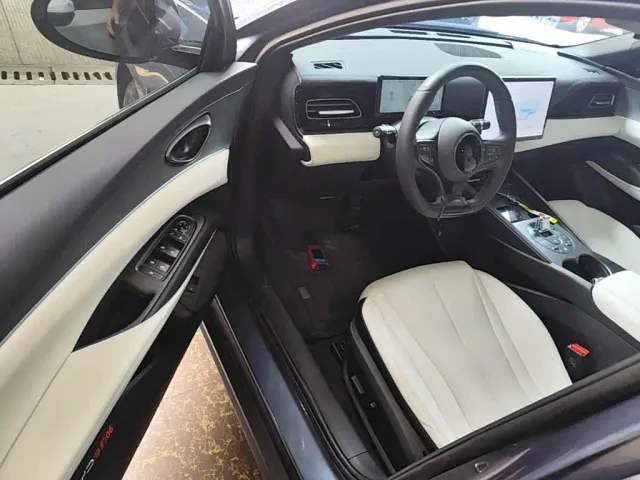 BYD Seal 06 — Фото автомобиля 11