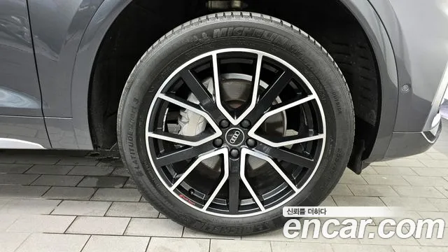 Audi Q5 45 TFSI quattro Sportback Premium — Фото автомобиля 5
