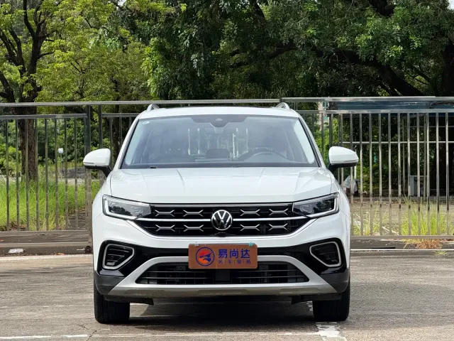 Фотография автомобиля — Volkswagen Tayron