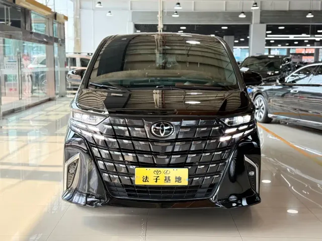 Toyota Alphard — Фото автомобиля 2