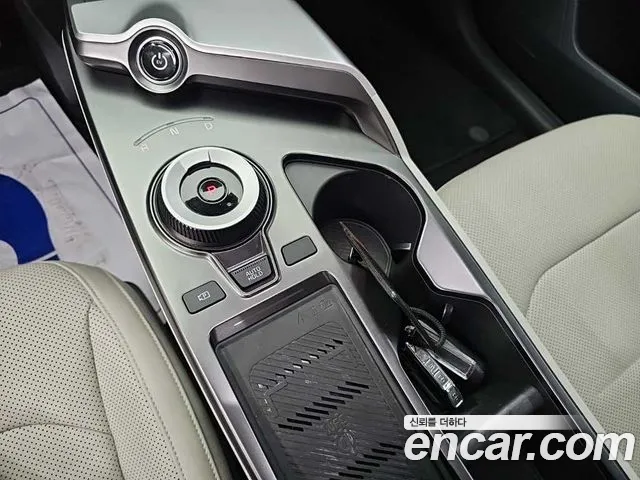 Kia EV6 — Фото автомобиля 8