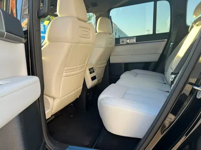 BYD FangChengBao Titanium 7 — Фото автомобиля 8