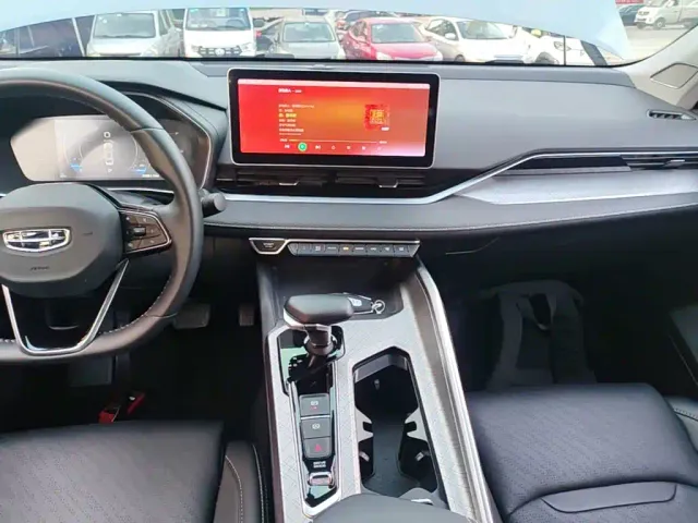 Geely Xingrui — Фото автомобиля 12