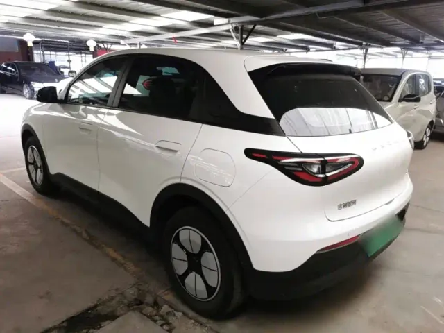 Geely Starry Wish — Фото автомобиля 4