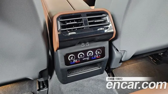 BMW 5 Series G60 — Фото автомобиля 19
