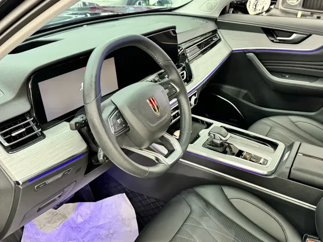 Hongqi HS5 — Фото автомобиля 4