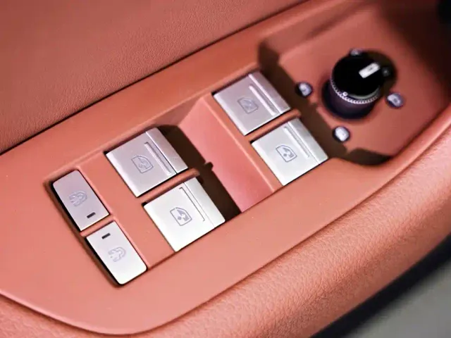 Audi A6L — Фото автомобиля 17