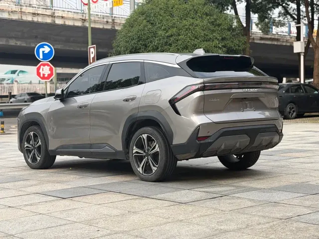 Geely Galaxy L7 — Фото автомобиля 9