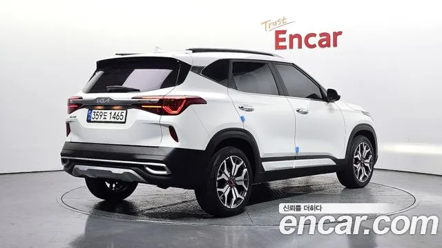 Kia Seltos Seltos Бензин 1.6 турбо 2WD — Фото автомобиля 2