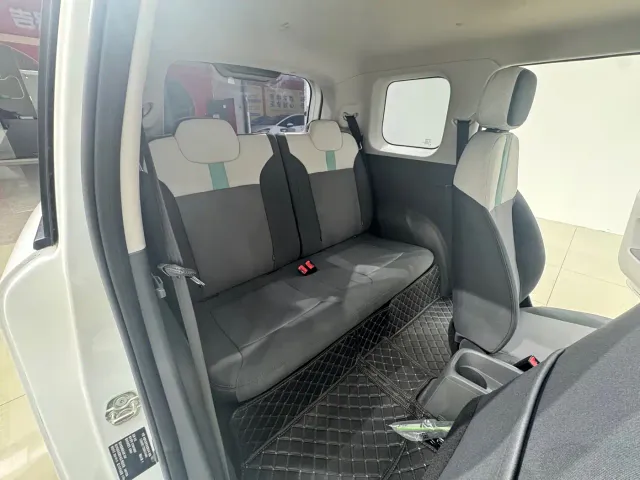 Changan Lumin — Фото автомобиля 10