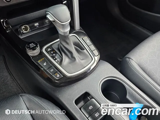 Kia Seltos New — Фото автомобиля 12