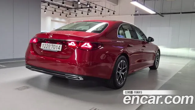 Mercedes-Benz E-Class W214 — Фото автомобиля 3