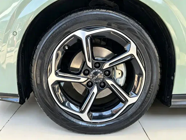 BYD Seal 06 GT — Фото автомобиля 5