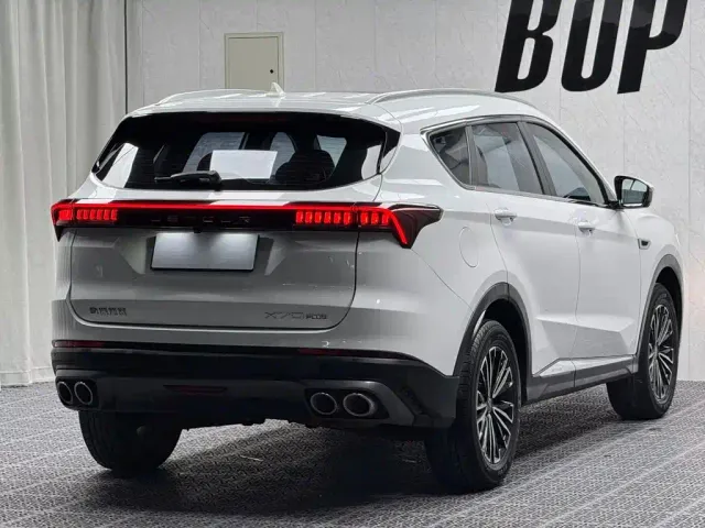 Jetour X70 Plus — Фото автомобиля 9