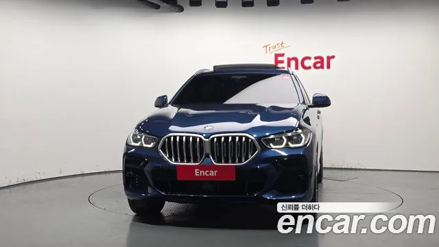 BMW X6 xDrive40i M Sport — Фото автомобиля 3