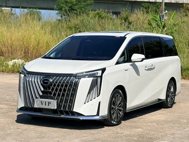 Фотография автомобиля — GAC Trumpchi M8