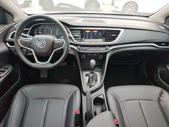 Buick Excelle — Фото автомобиля 9