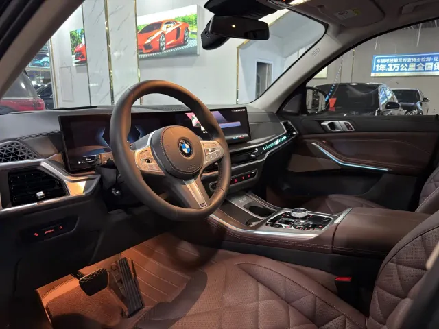 BMW X5 — Фото автомобиля 4